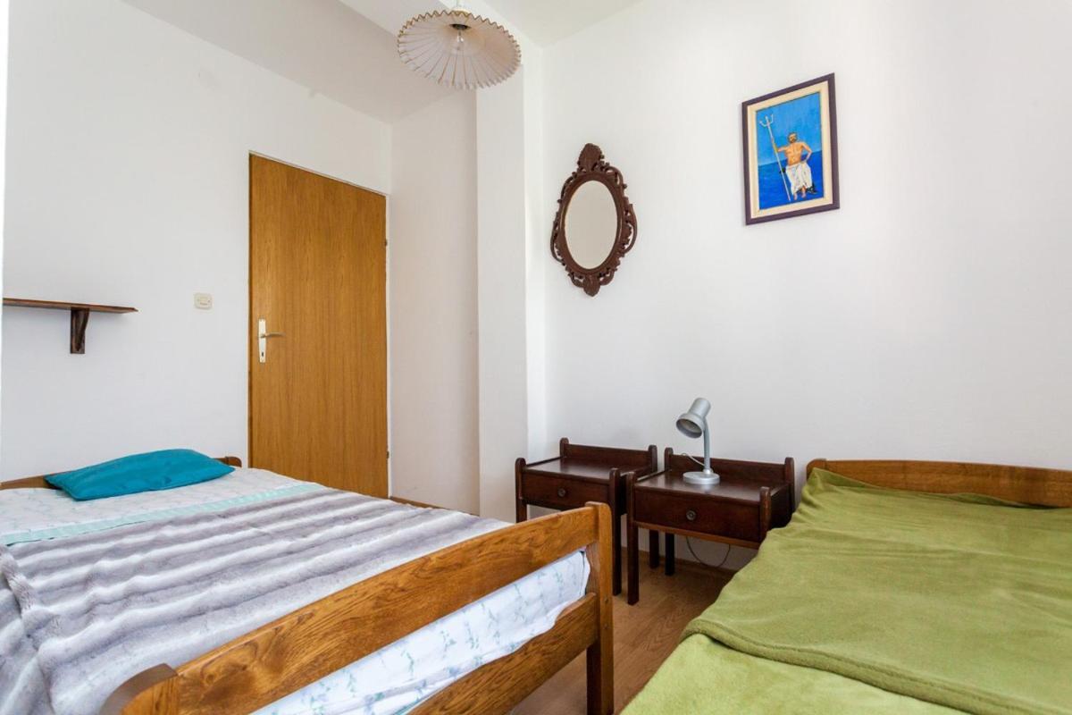 Apartments Magdalena Малинска Экстерьер фото