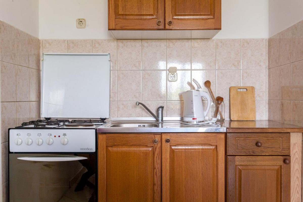 Apartments Magdalena Малинска Экстерьер фото